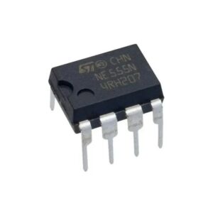 Circuito integrado NE555 para temporización electrónica y generación de pulsos